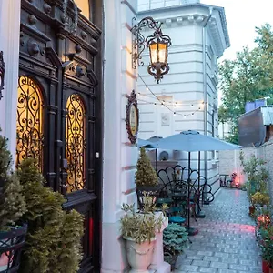 Conacul Coroanei Luxury Boutique Bukarest